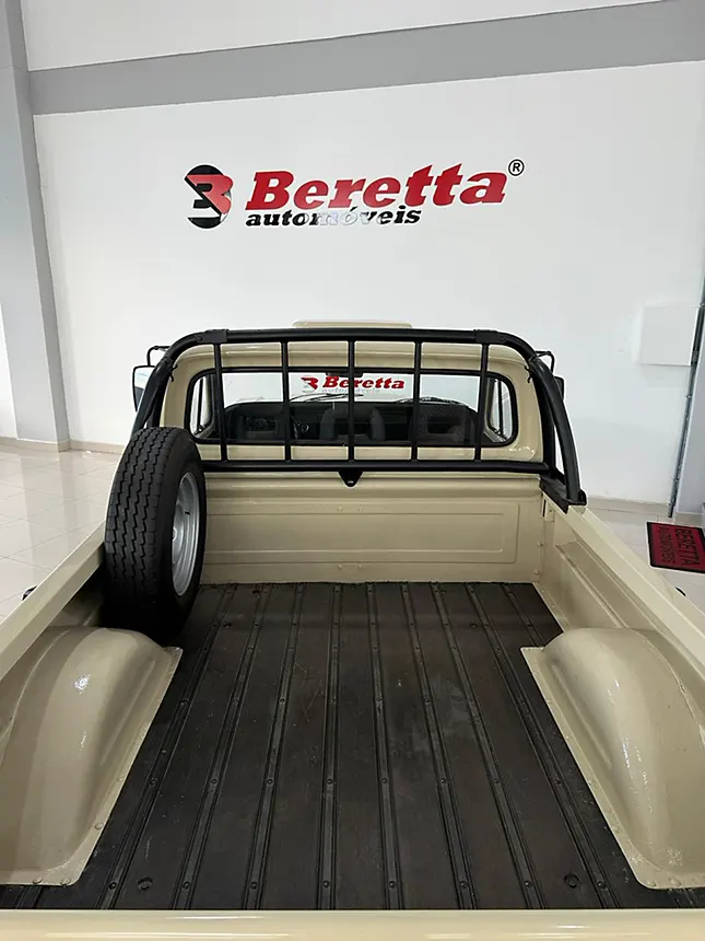 Camioneta chevrolet d10 1983-4 na Beretta Automóveis em Criciúma SC