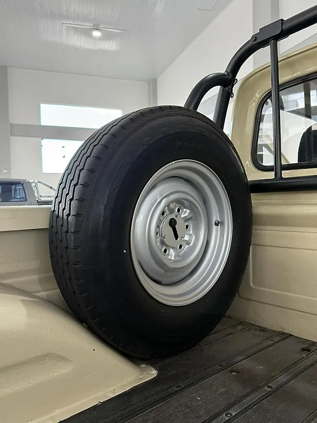 Camioneta chevrolet d10 1983-6 na Beretta Automóveis em Criciúma