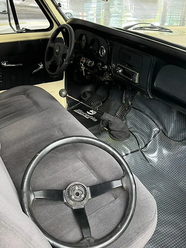 Camioneta chevrolet d10 1983-9 na Beretta Automóveis em Criciúma