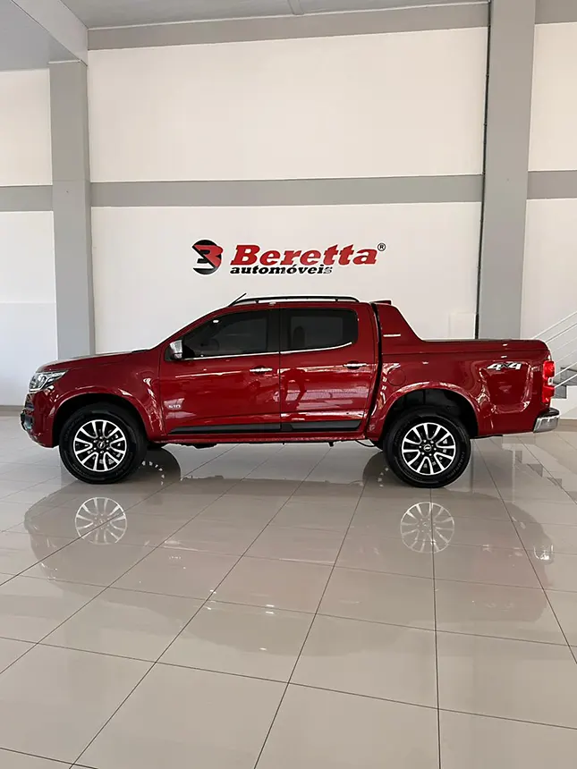 Camioneta chevrolet s10 hc dd4a 2019-2 na Beretta Auto móveis em Criciúma