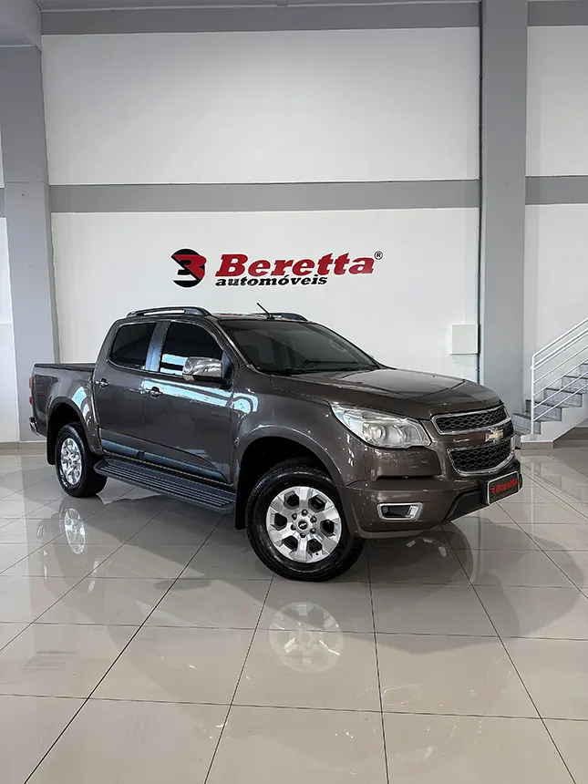 Camioneta chevrolet s10 ltz dd2 2013 na Beretta Automóveis em Criciúma SC