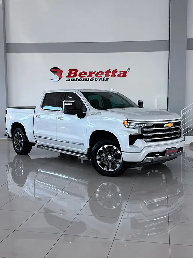 Veiculo Camioneta Chevrolet silverado high country 2025 na Beretta Automóveis em Criciúma SC
