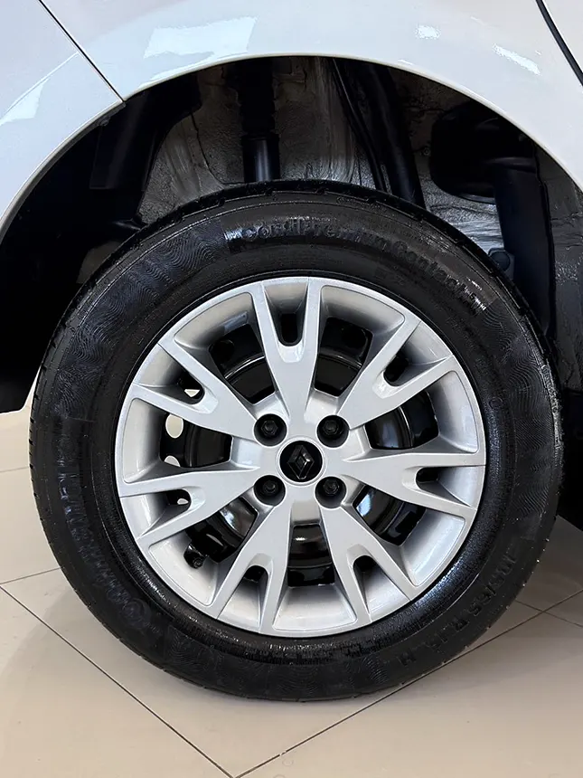 Carro renault sandero sedition 2023-4 na Beretta Automóveis em Criciúma SC