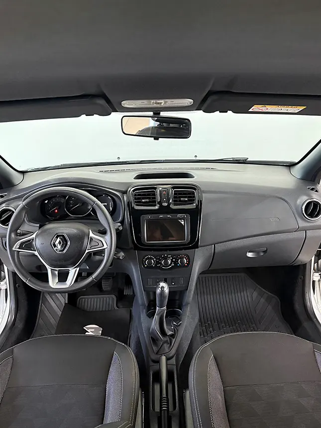 Carro renault sandero sedition 2023-5 na Beretta Automóveis em Criciúma