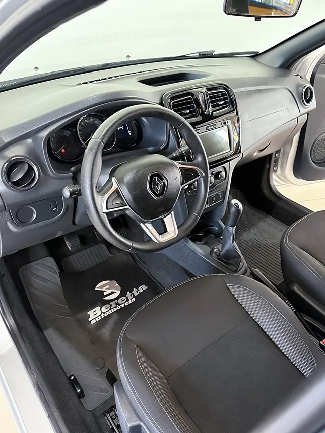 Carro renault sandero sedition 2023-6 na Beretta Automóveis em Criciúma