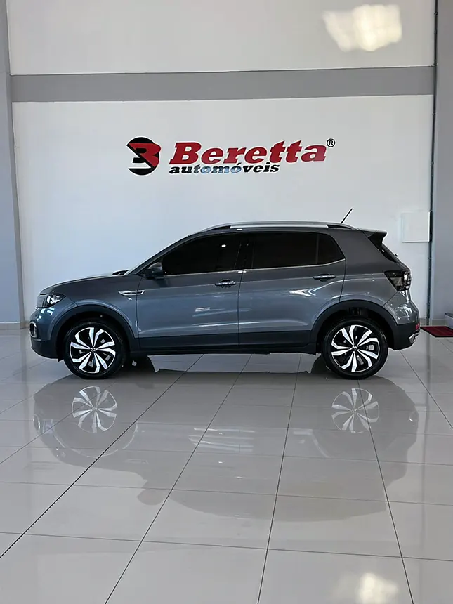 Carro volkswagen t cross hl tsi 2023-2 na Beretta Auto móveis em Criciúma