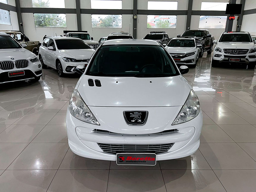 Automovel-1 na Beretta Auto móveis em Criciúma