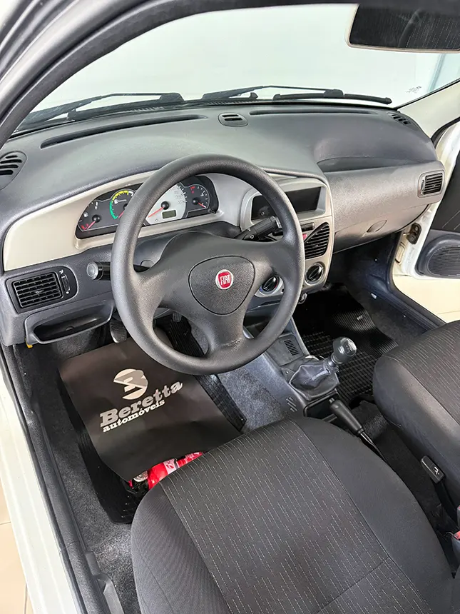 Carro fiat palio fire economy 2014-7 na Beretta Automóveis em Criciúma