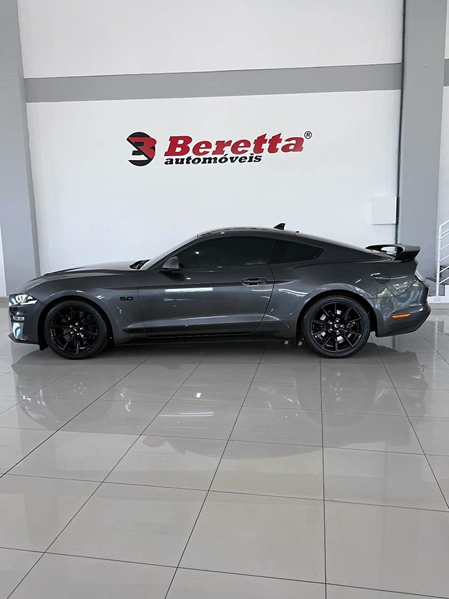 Carro ford mustang gt 2020-2 na Beretta Auto móveis em Criciúma