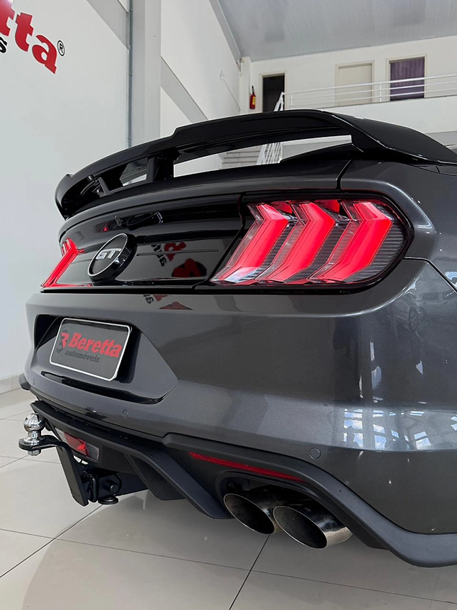 Carro ford mustang gt 2020-4 na Beretta Automóveis em Criciúma SC