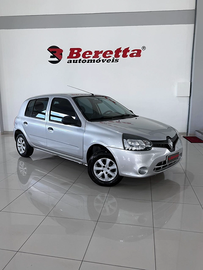 Carro renault clio exp 1.0 16v 2014 na Beretta Automóveis em Criciúma SC
