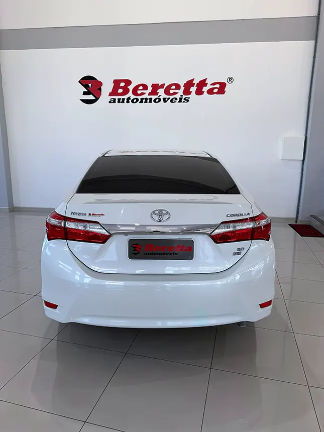 Carro toyota corolla xei 2.0 flex 2015-3 na Beretta Automóveis loja de carros em Criciúma
