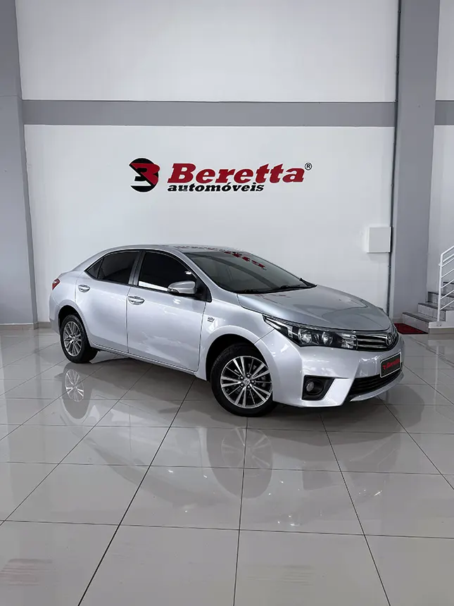 Carro toyota corolla xei 2.0 flex 2015 na Beretta Automóveis em Criciúma SC
