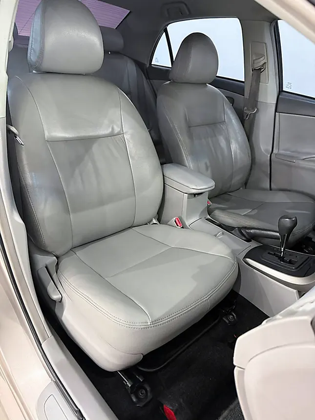 Carro toyota corolla xli 1.8 flex 2009-8 na Beretta Automóveis em Criciúma