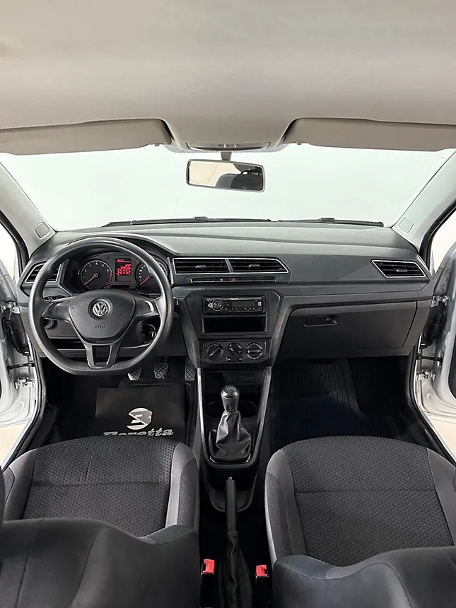 Carro volkswagen voyage mpi 2023-5 na Beretta Automóveis em Criciúma