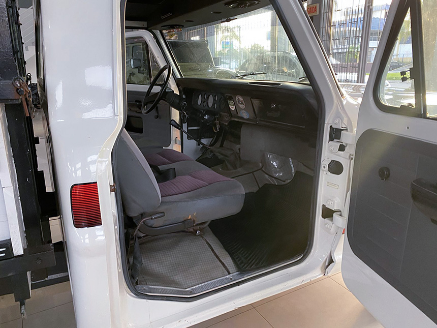 Camioneta ford f1000 1990-8 na Beretta Automóveis em Criciúma