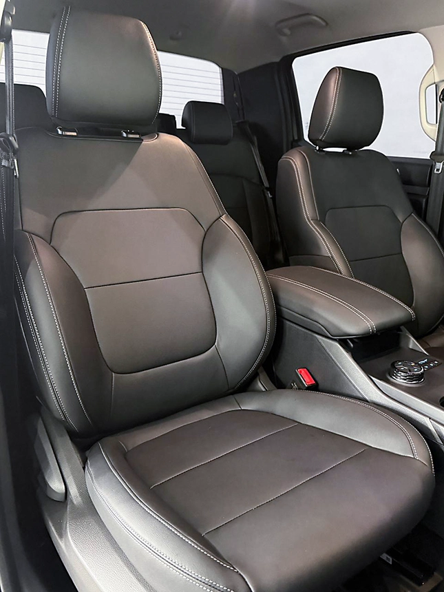 Veiculo camioneta ford ranger limited plus 2026-9 na Beretta Automóveis em Criciúma