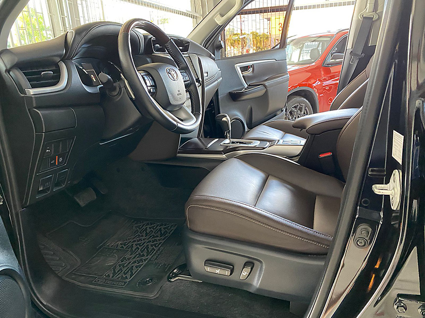 Camioneta toyota hilux swsrxa4fd 2020-9 - Carro a venda na Beretta Automóveis em Criciúma