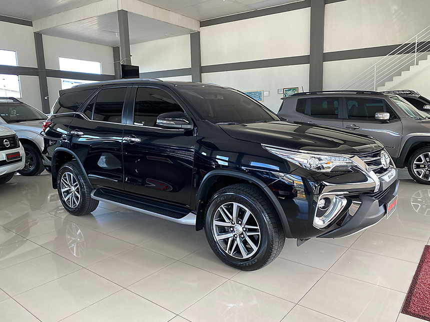 Camioneta toyota hilux swsrxa4fd 2020 - Carro a venda em Criciúma | Beretta automóveis