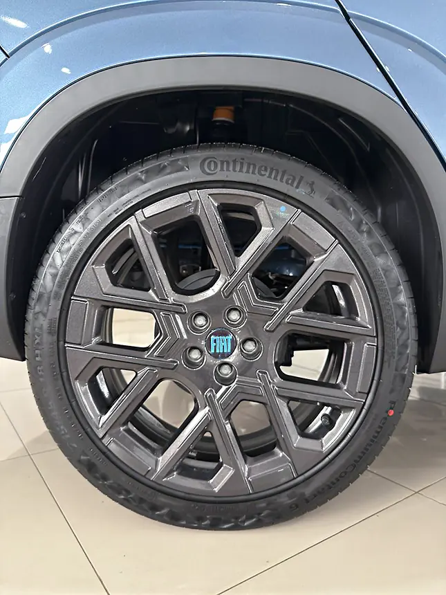 Veiculo fiat fastback impetus turbo 200 hybrido flex at 2026 0km-5 na Beretta Automóveis em Criciúma