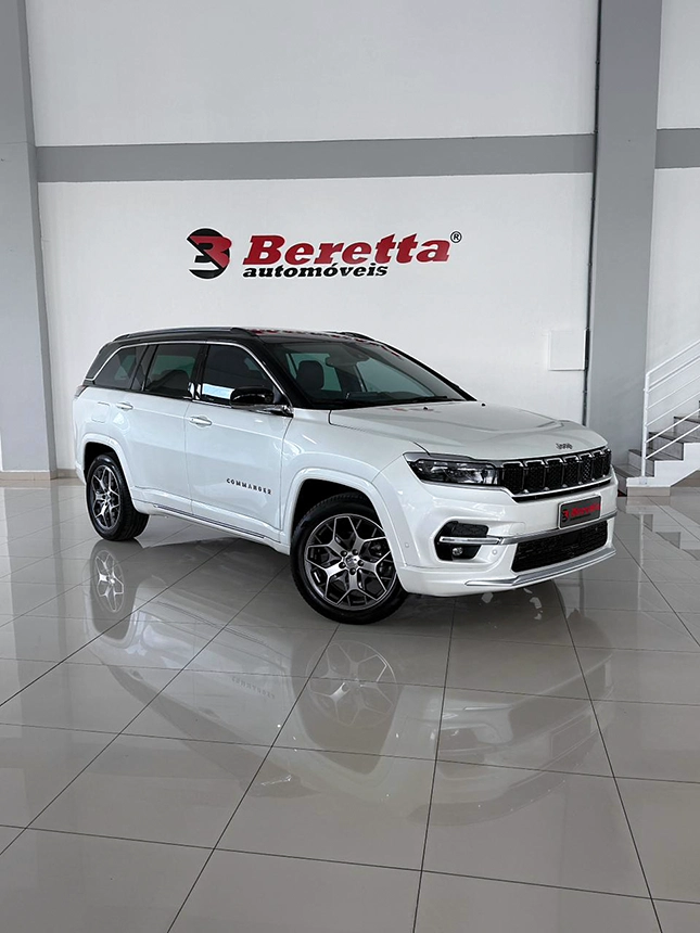 Carro jeep commander overland t270 2023 na Beretta Automóveis em Criciúma SC